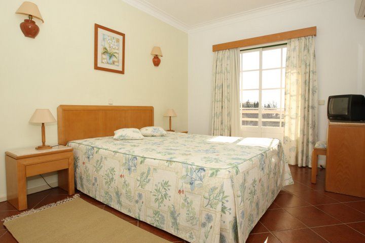 Apartamentos Coral Do Vau Portimao Luaran gambar