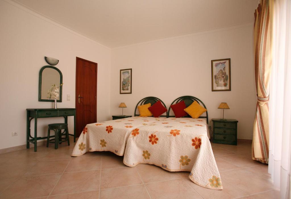 Apartamentos Coral Do Vau Portimao Luaran gambar