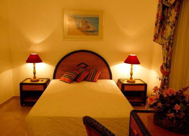 Apartamentos Coral Do Vau Portimao Luaran gambar